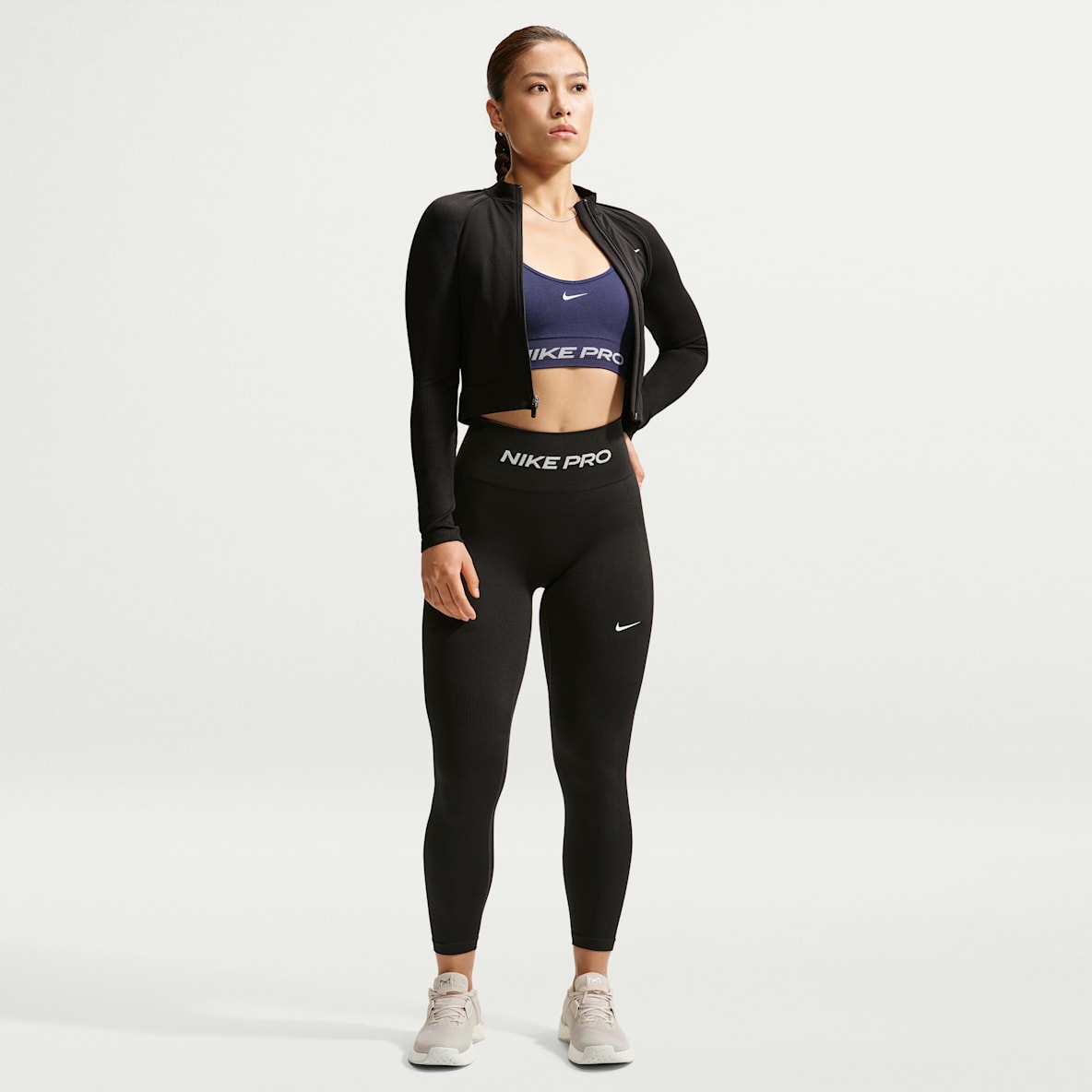 Nike Pro 女子速干训练高腰九分紧身裤