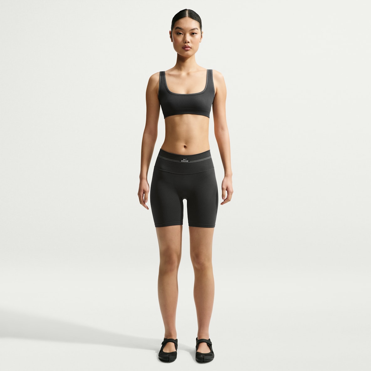 NikeSKIMS Ribbed 女子短裤