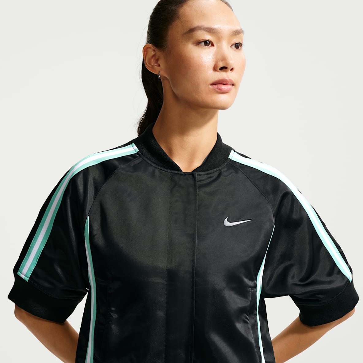 NikeCourt Slam 女子网球夹克