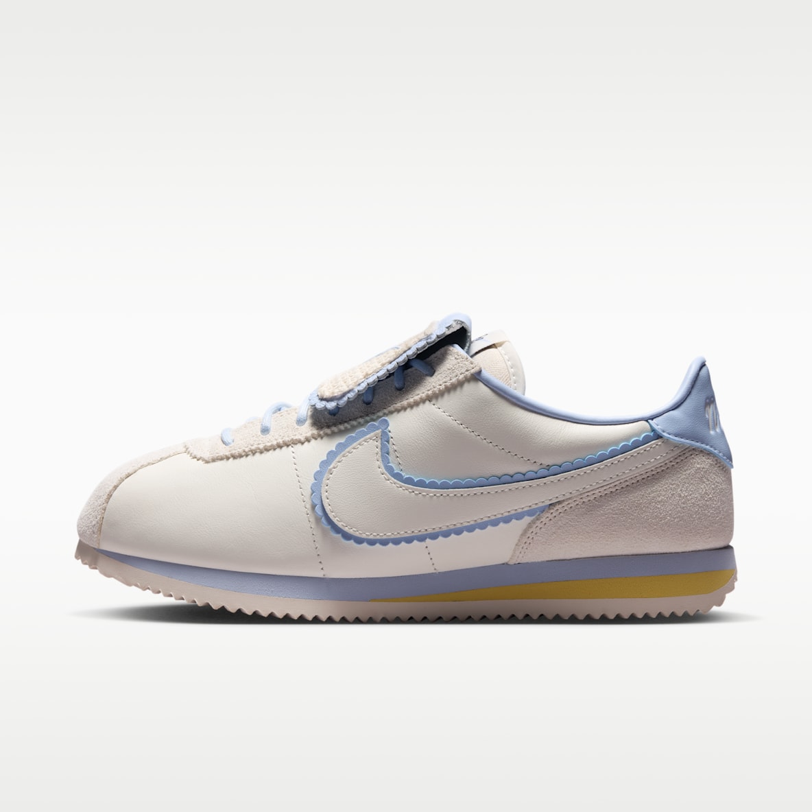Nike Cortez 女子运动鞋