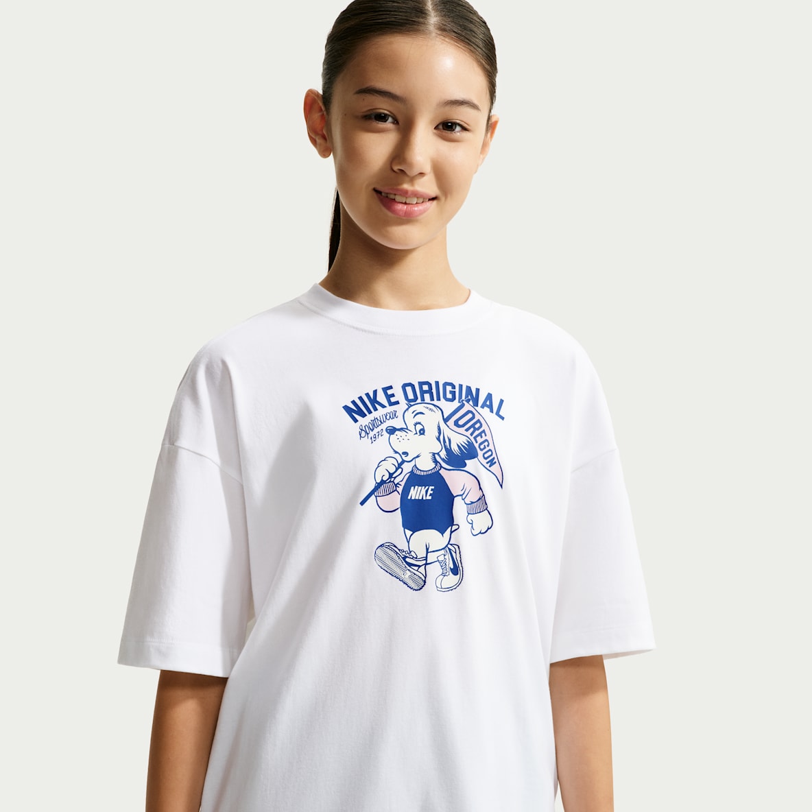 Nike Sportswear 大童(女孩)短袖T恤