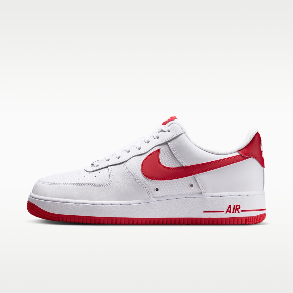 Nike Air Force 1 '07 LV8 男子空军一号运动鞋