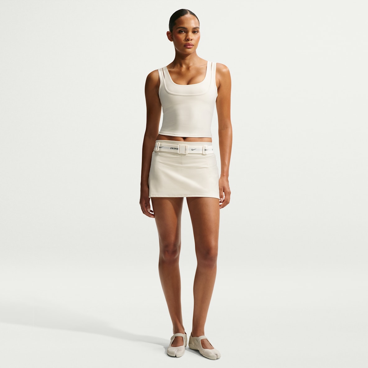 NikeSKIMS Matte 女子速干裤裙