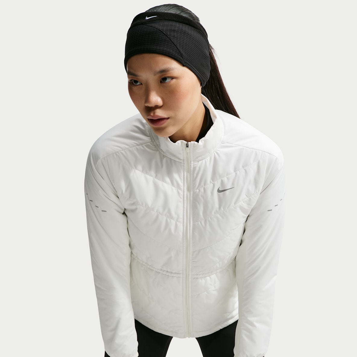 Nike Swift Therma-FIT 女子跑步夹克