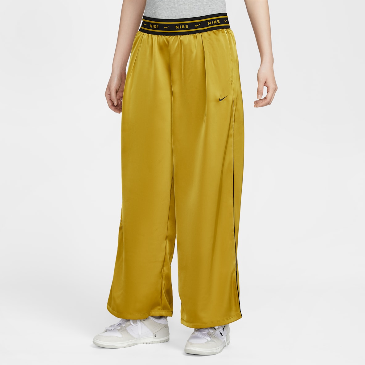 Nike Sportswear 女子宽松中腰缎面长裤