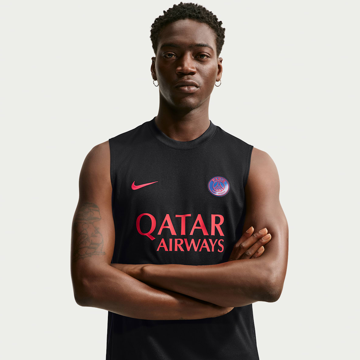 巴黎圣日耳曼足球俱乐部 Strike Nike Dri-FIT 男子速干足球无袖上衣