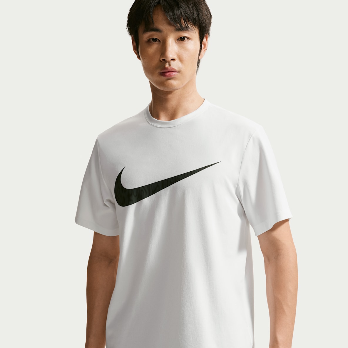Nike Hyverse Dri-FIT 男子防晒速干短袖训练T恤