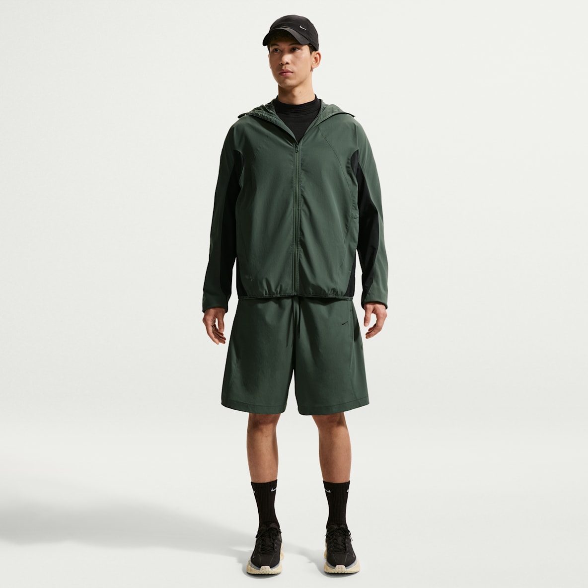 Nike Tech Helios Dri-FIT 男子防晒速干短裤