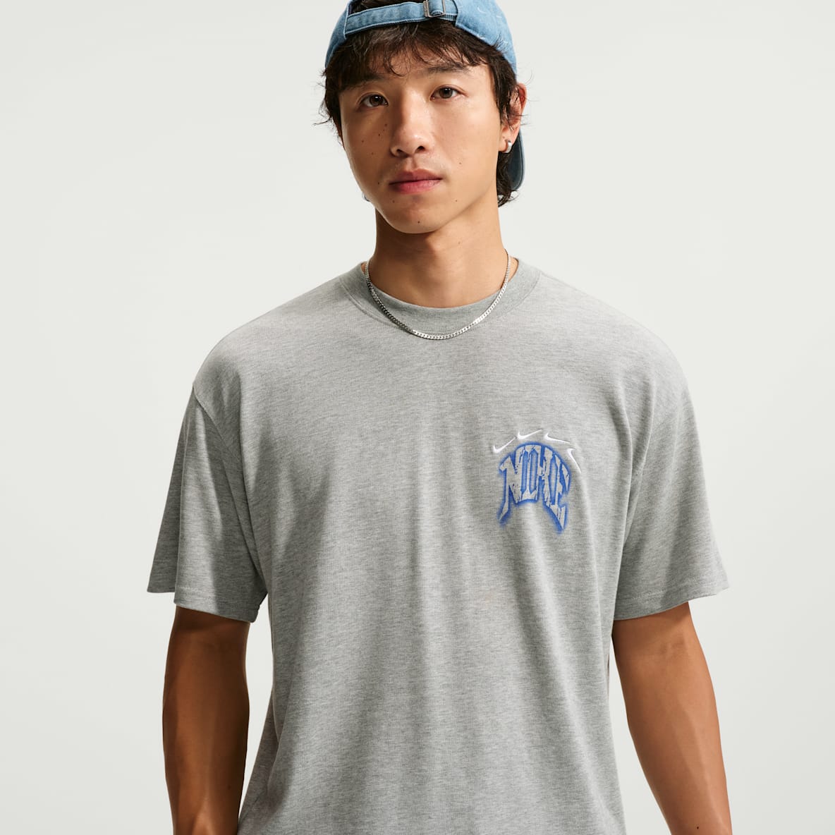 Nike Sportswear 男子短袖T恤