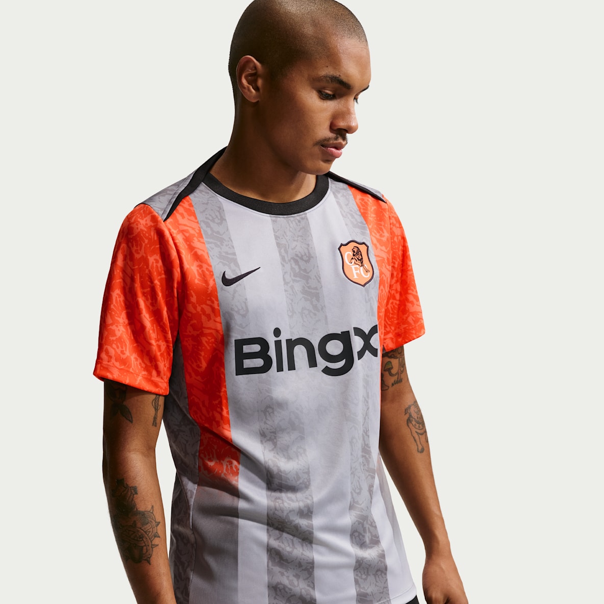 切尔西足球俱乐部 Academy Pro SE Nike Dri-FIT 男子速干赛前短袖足球上衣