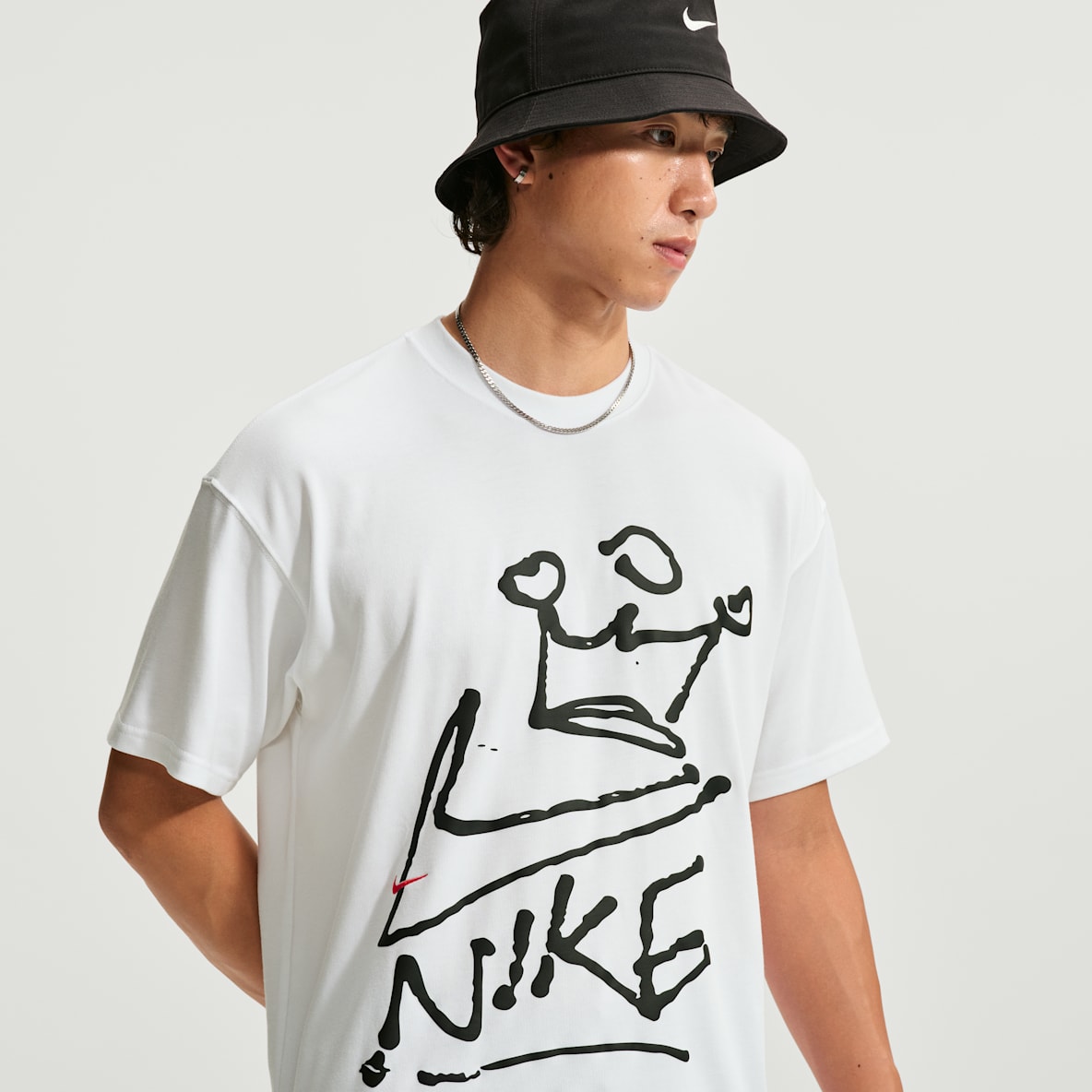 Nike Sportswear 男子短袖T恤