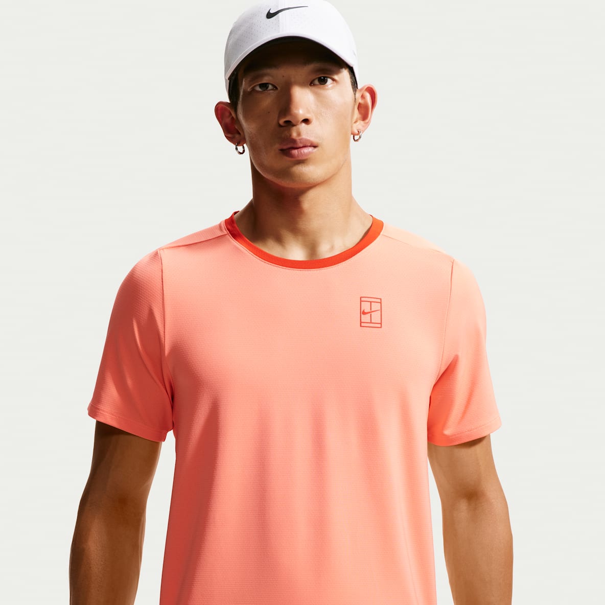 NikeCourt Advantage Dri-FIT 男子速干短袖网球上衣