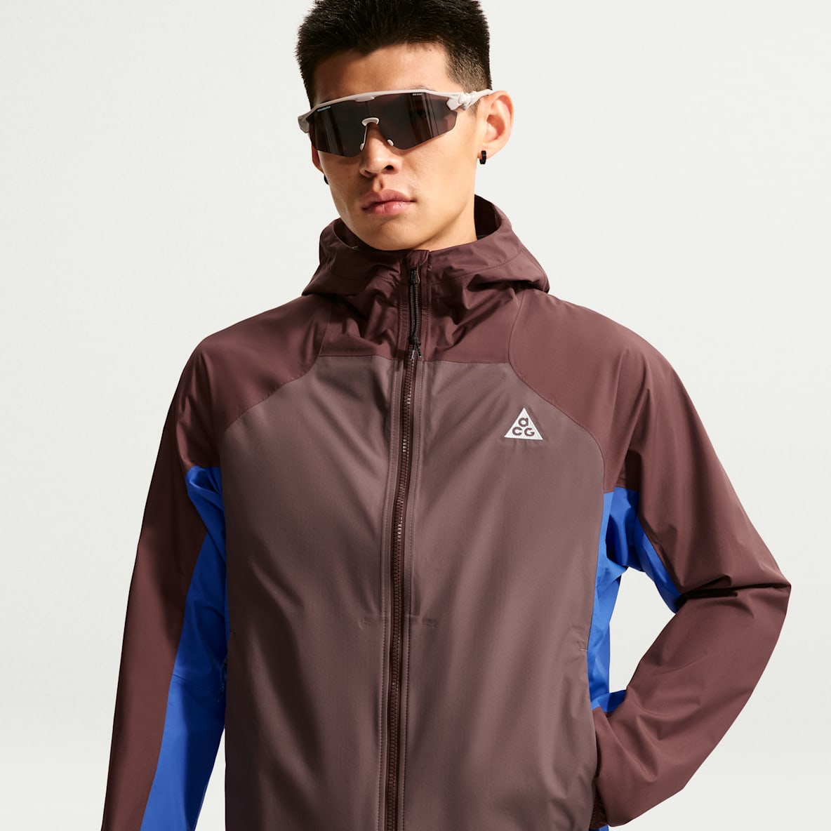 Nike ACG "Phantazma" Storm-FIT ADV 2.5L 男子防风防水夹克硬壳冲锋衣
