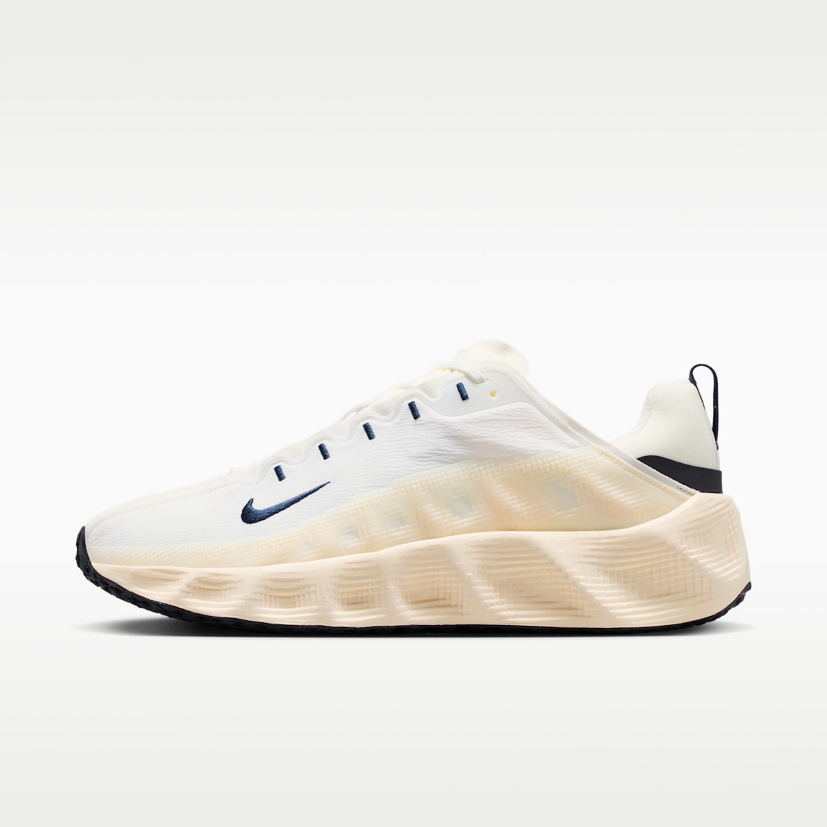 Nike Ava Rover 男子运动鞋