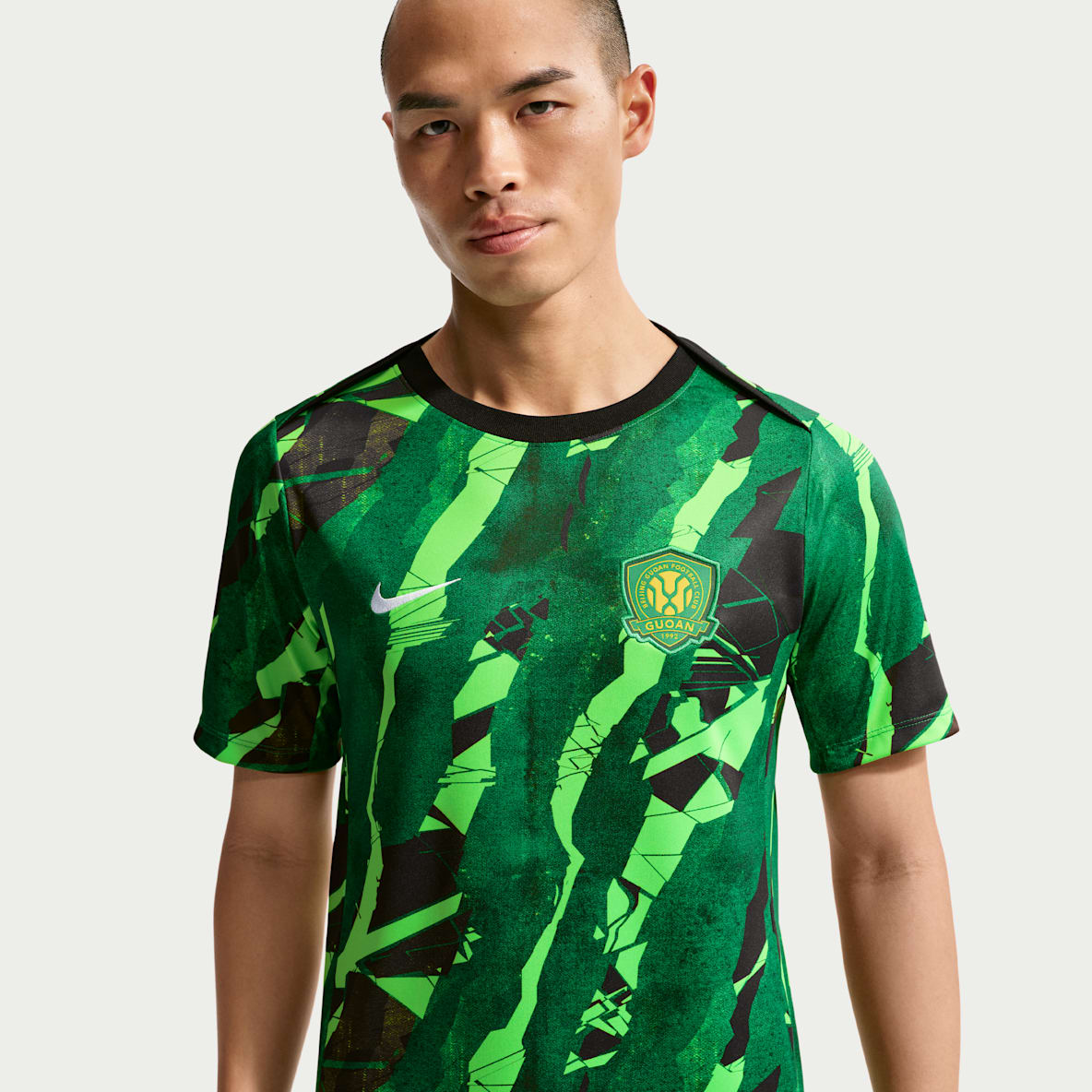 2026 赛季北京国安足球俱乐部 Nike Dri-FIT Academy Pro 男子速干赛前上衣