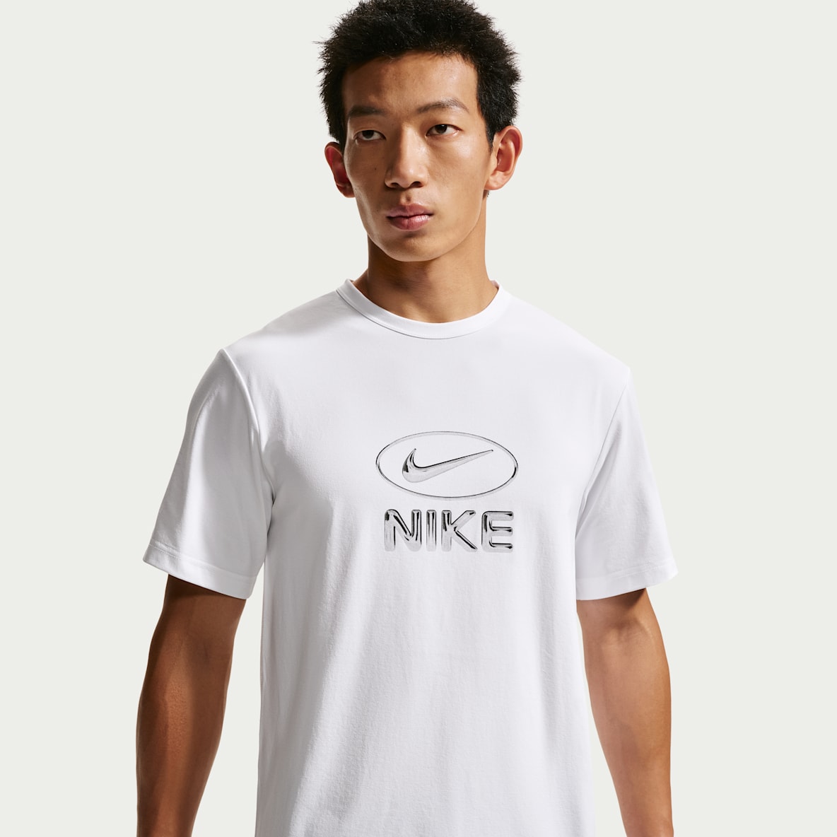 Nike Hyverse Dri-FIT 男子防晒速干短袖训练T恤