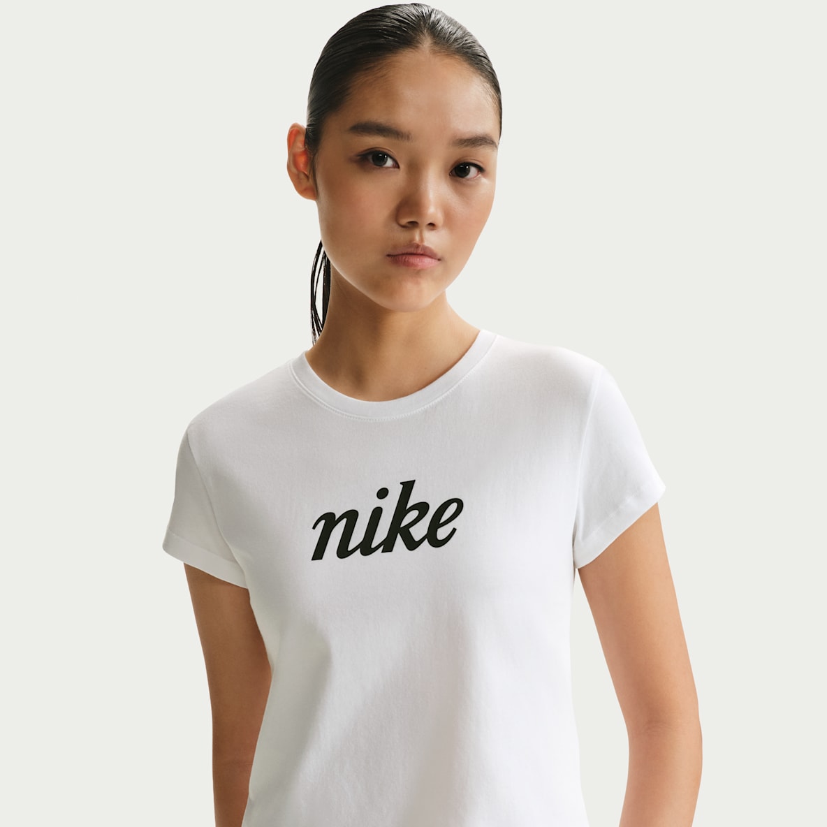 Nike Sportswear Club 女子短袖T恤