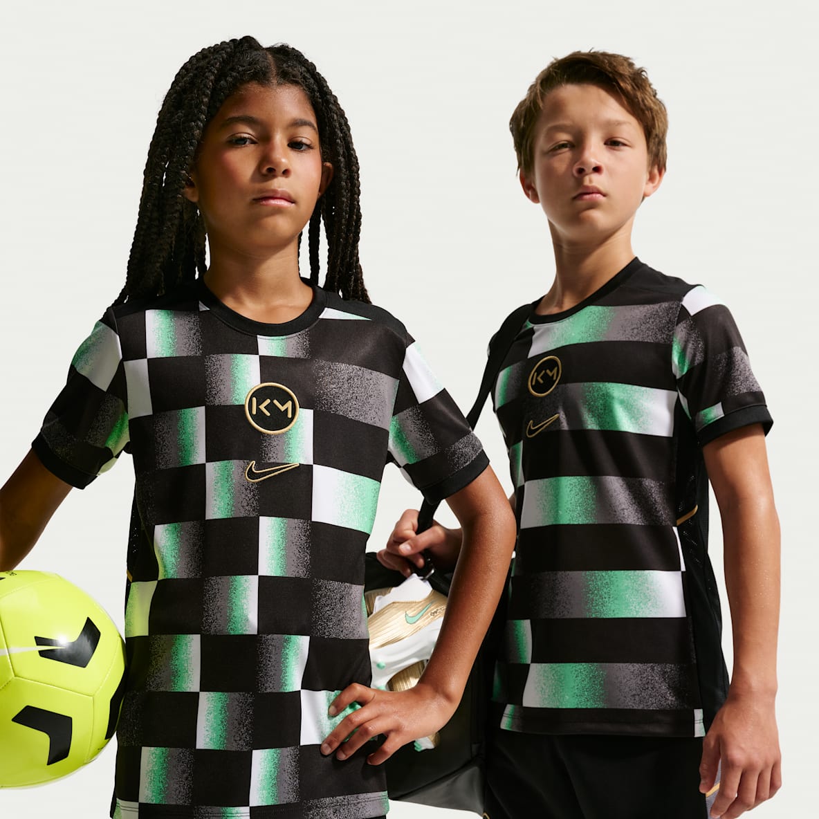 Kylian Mbappé Academy Dri-FIT 姆巴佩大童速干短袖足球上衣