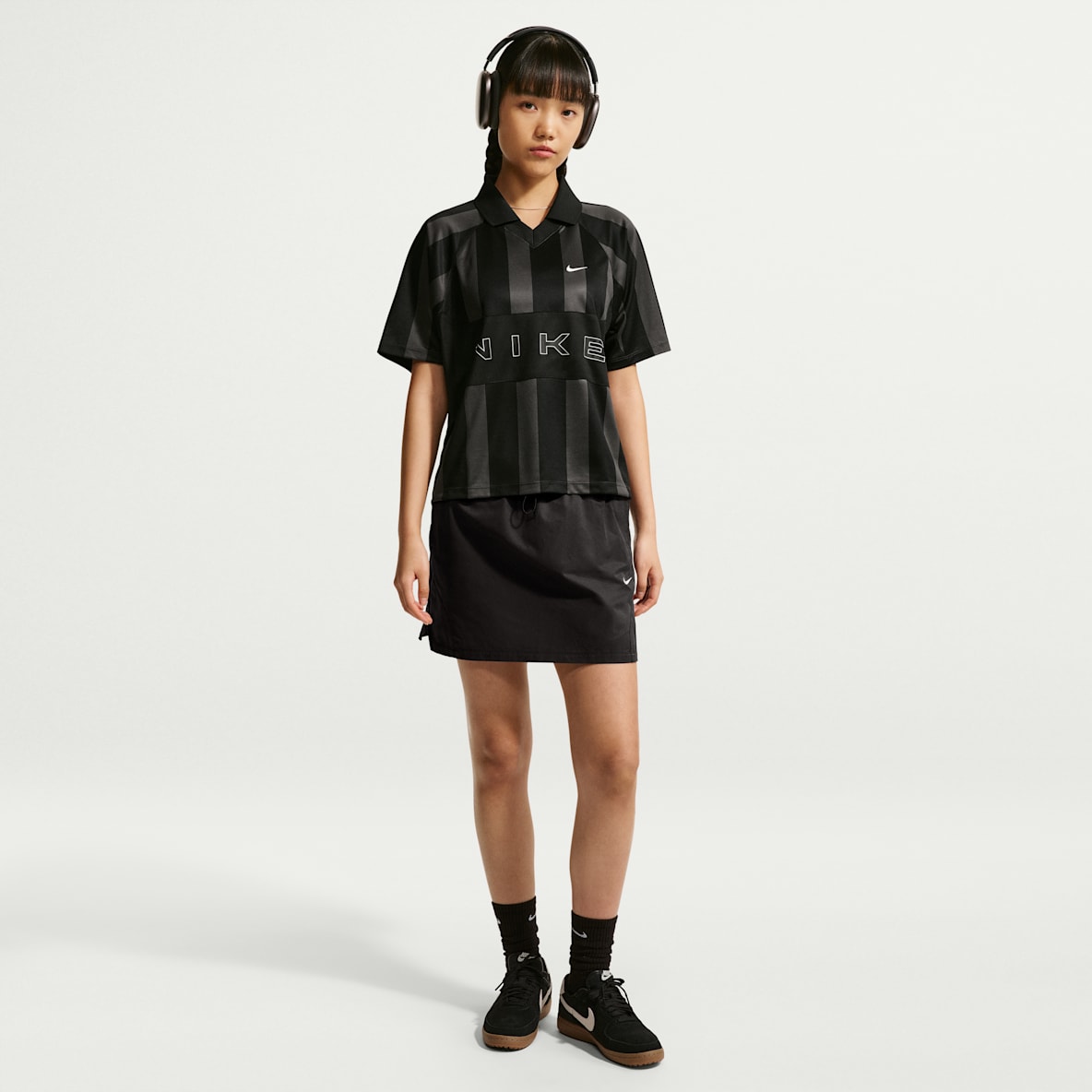 Nike Sportswear 女子中腰半身裙