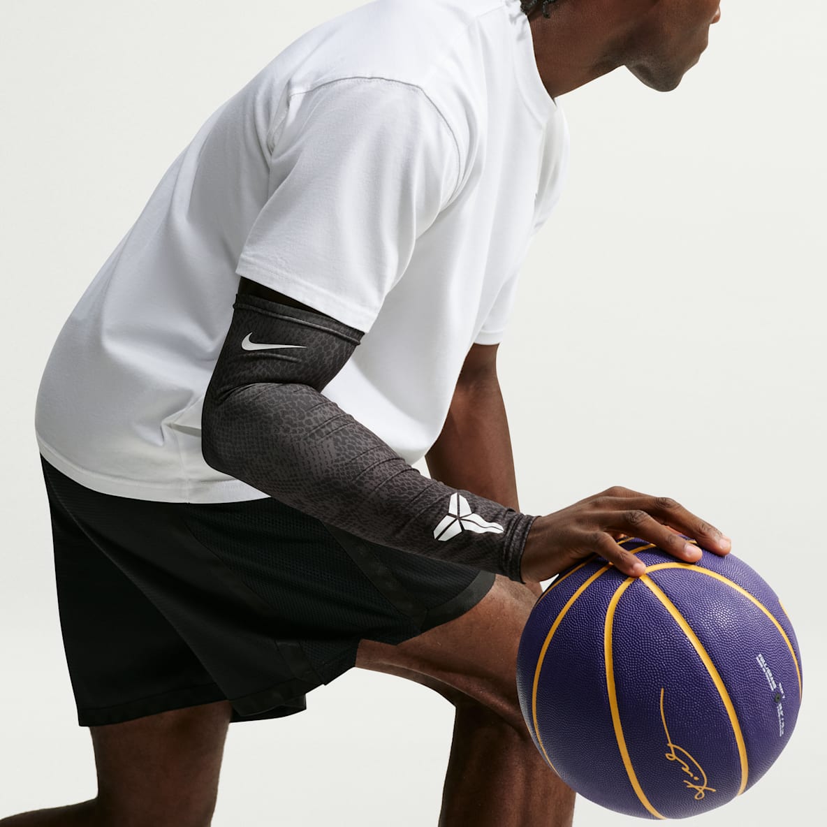 Kobe Bryant Nike Dri-FIT 科比速干护臂(1 只)