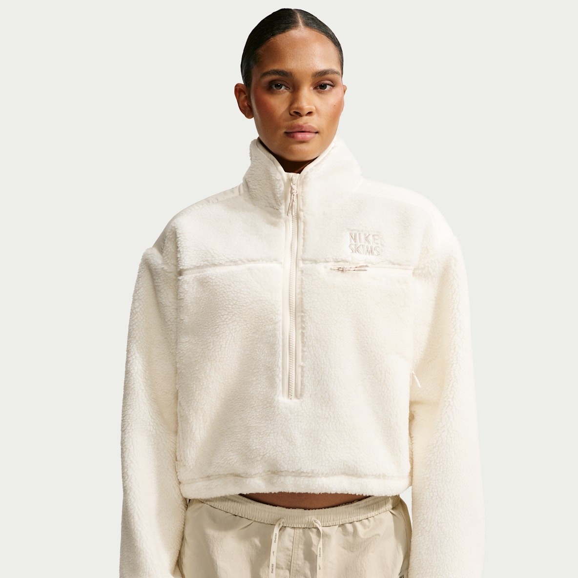 NikeSKIMS Sherpa 女子 Oversize 风仿羊羔绒上衣