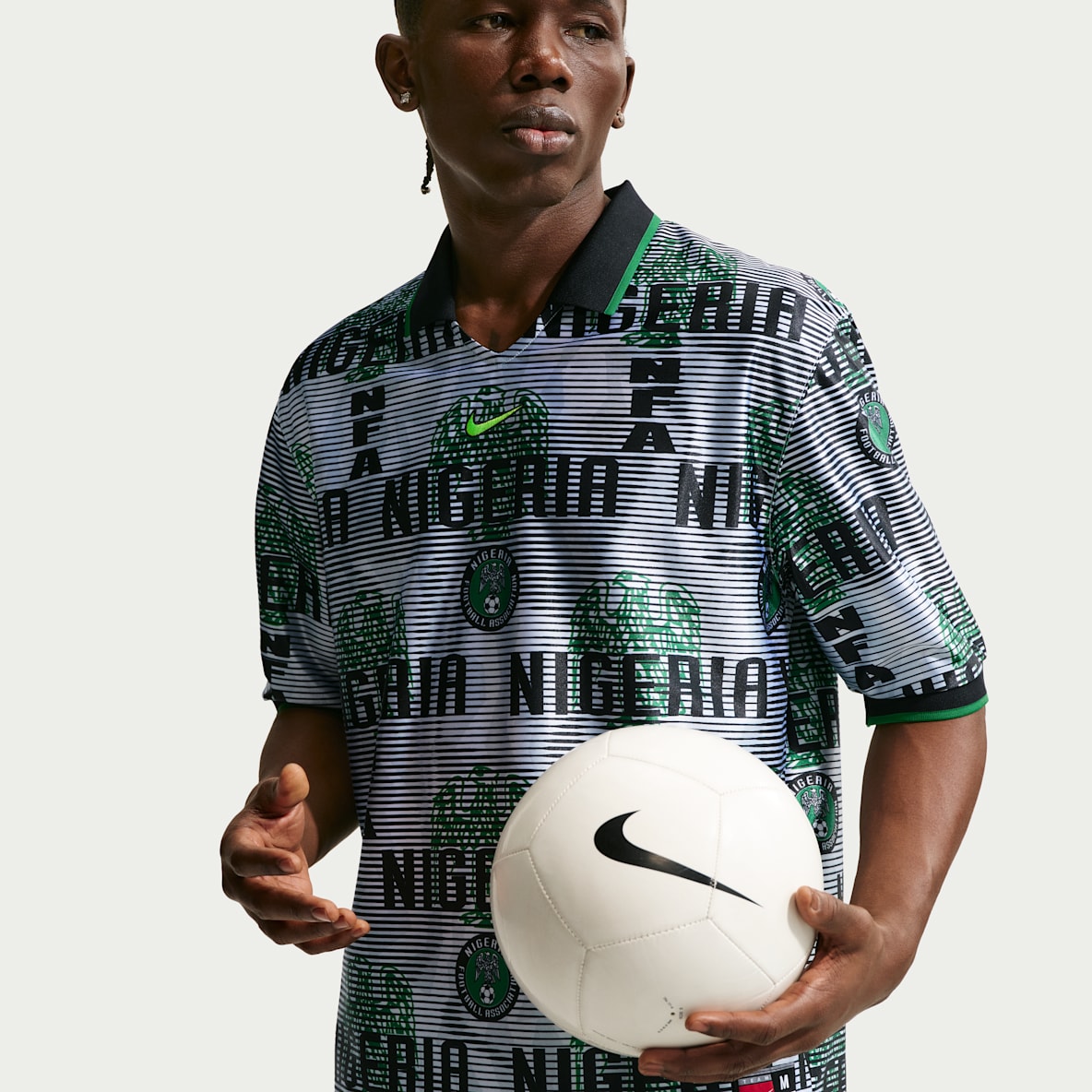 尼日利亚队 Energy Nike Dri-FIT 男子速干短袖足球上衣
