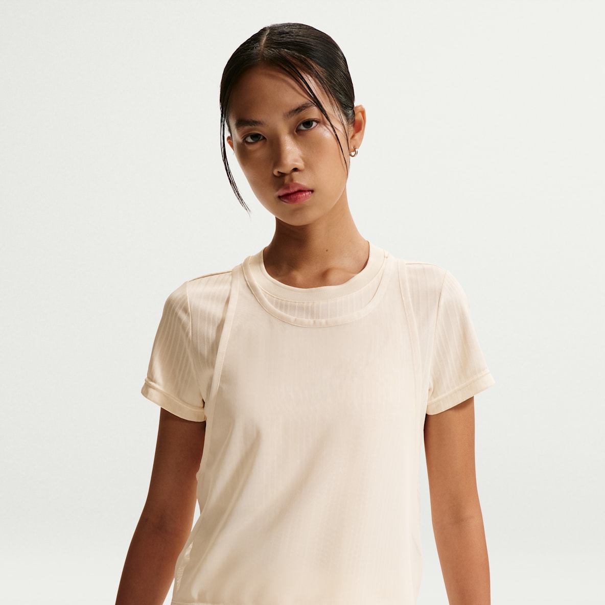 Nike Sportswear 女子修身版型两件套针织上衣