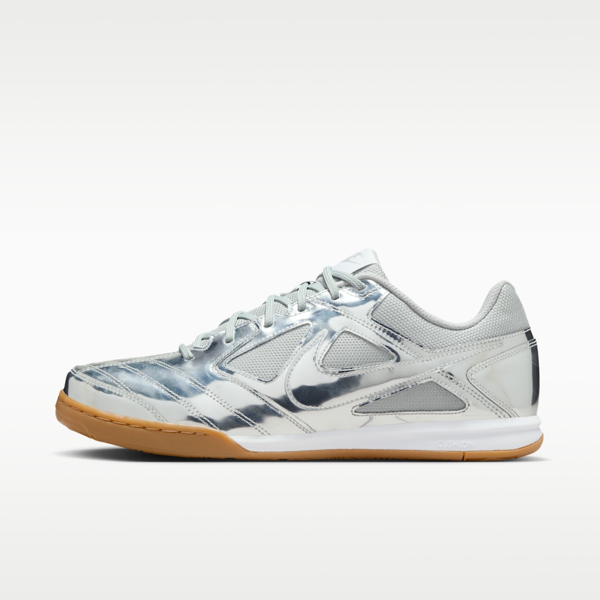 Nike Gato LV8 男子运动鞋