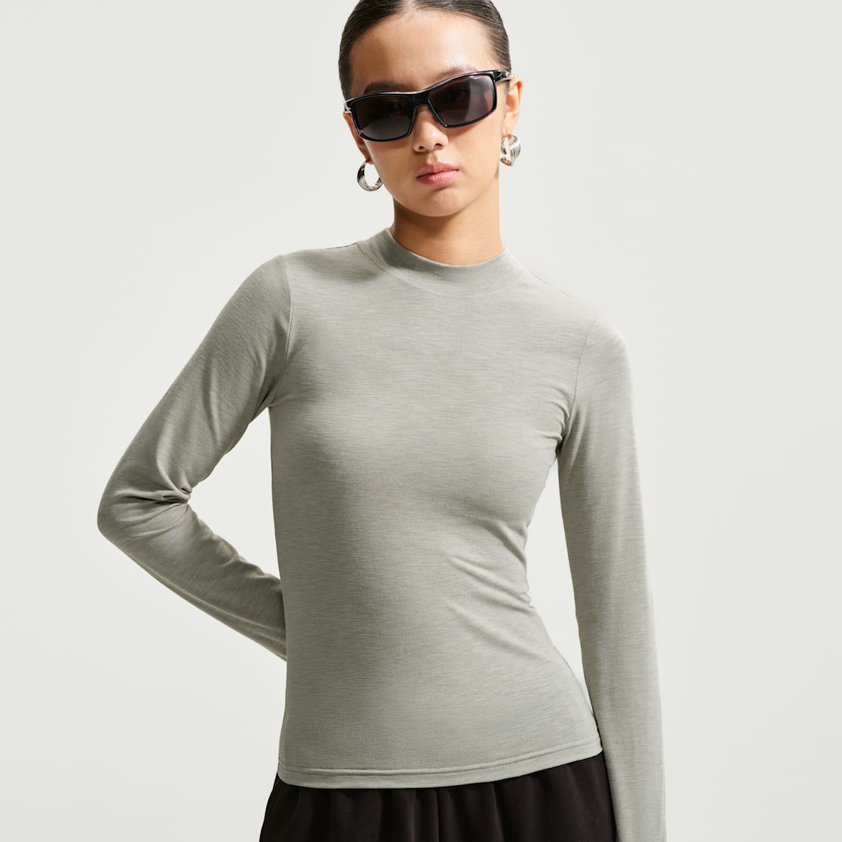 Nike Sportswear Chill Knit 女子紧身长袖上衣