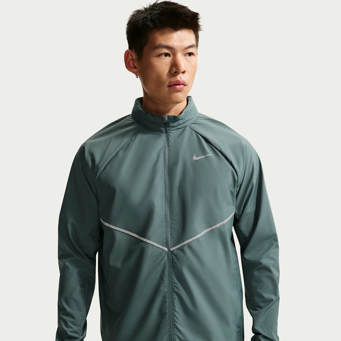 Nike Miler Repel 男子拒水跑步夹克防晒衣皮肤衣