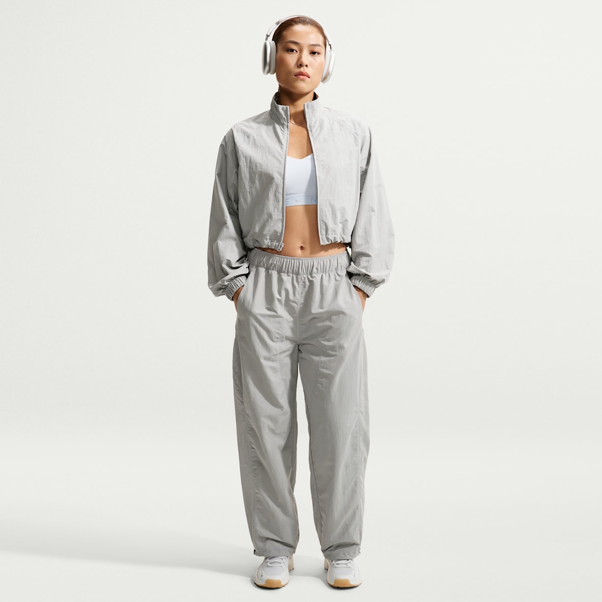 Nike N.A.C. Dri-FIT 女子速干中腰梭织长裤