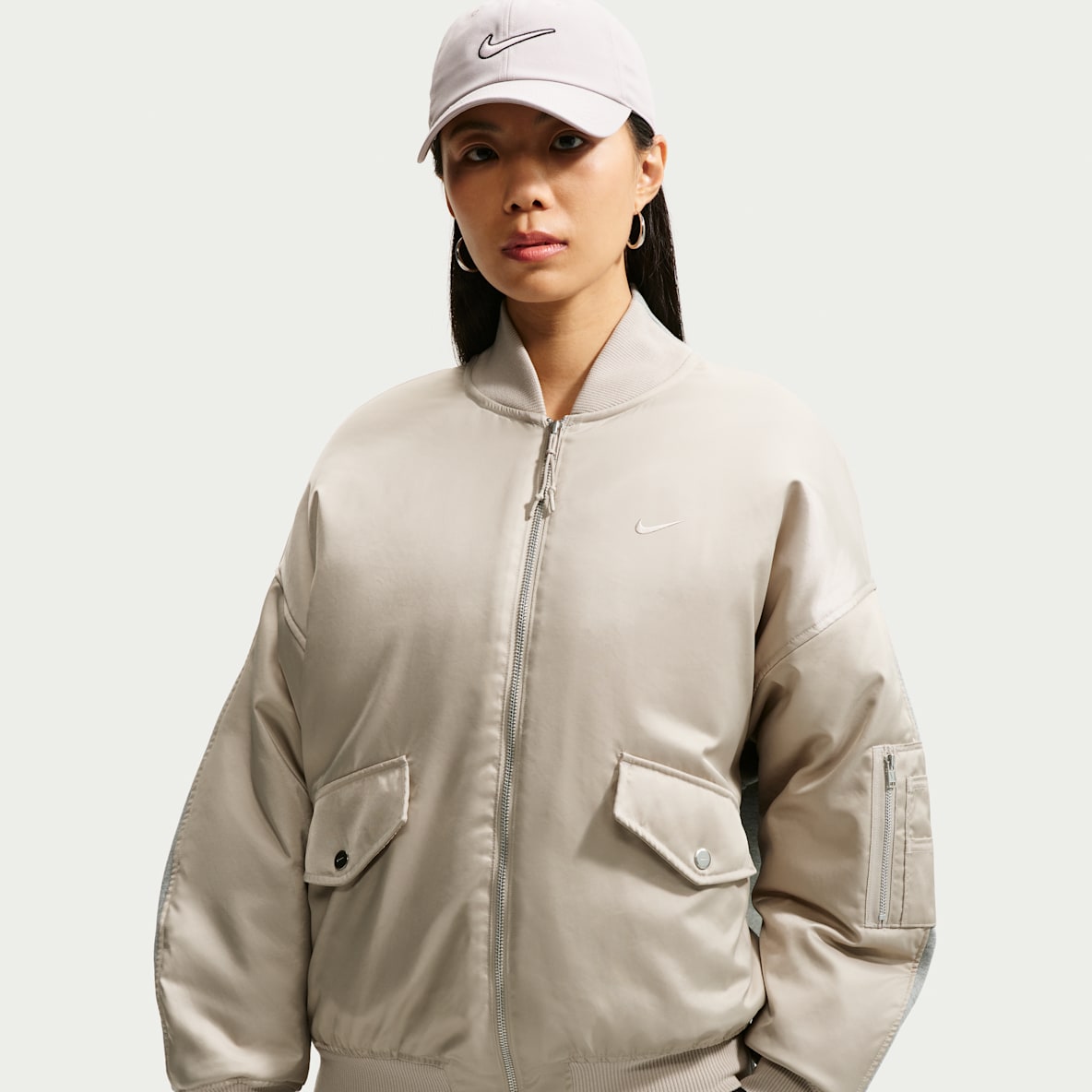Nike Sportswear 女子 Oversize 风加绒拼接夹克