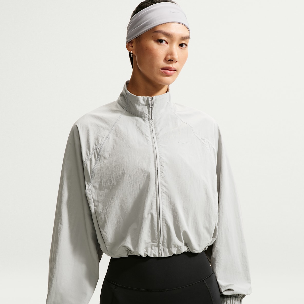 Nike N.A.C. 女子 Oversize 风速干梭织全长拉链开襟夹克
