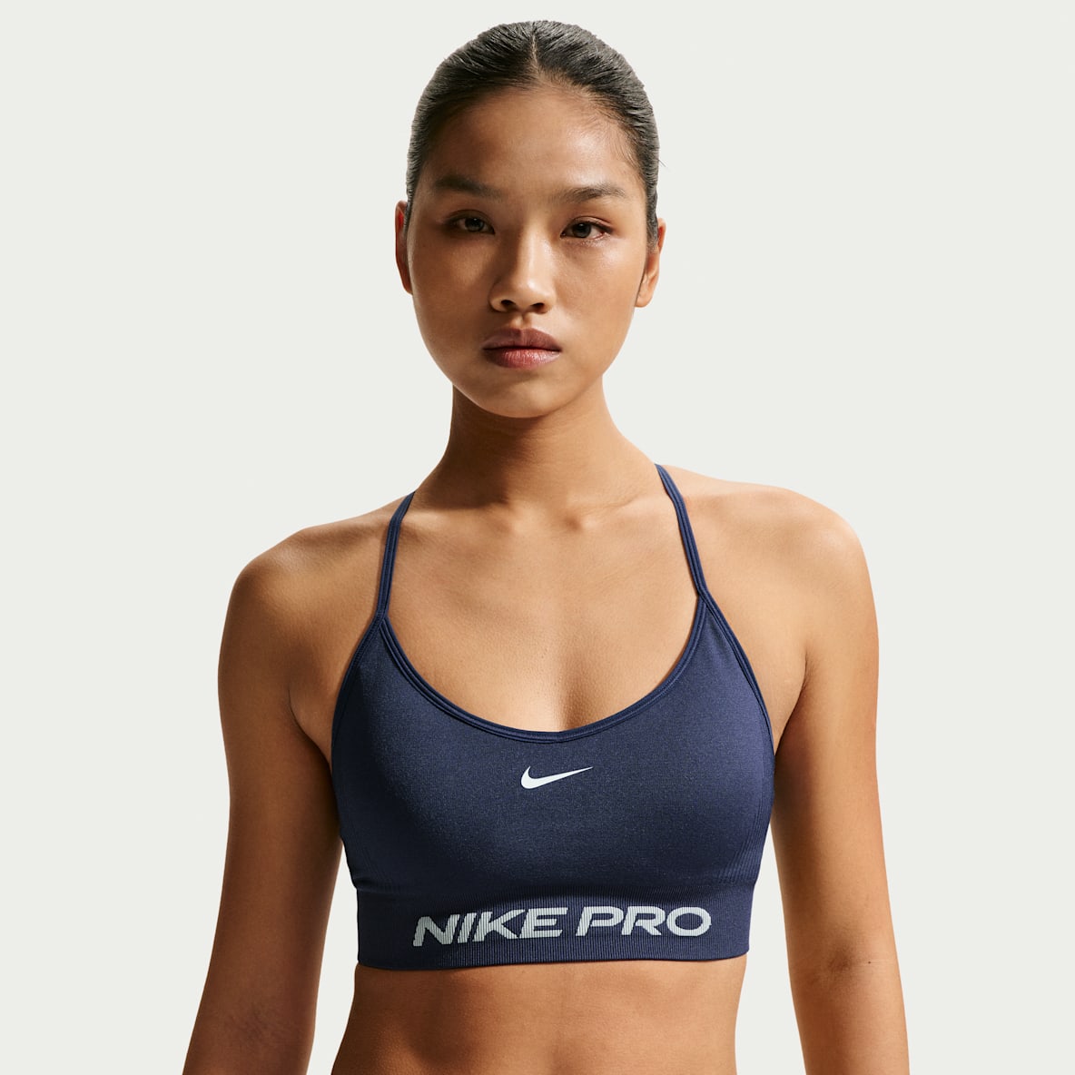 Nike Pro 女子速干低强度支撑衬垫训练运动内衣