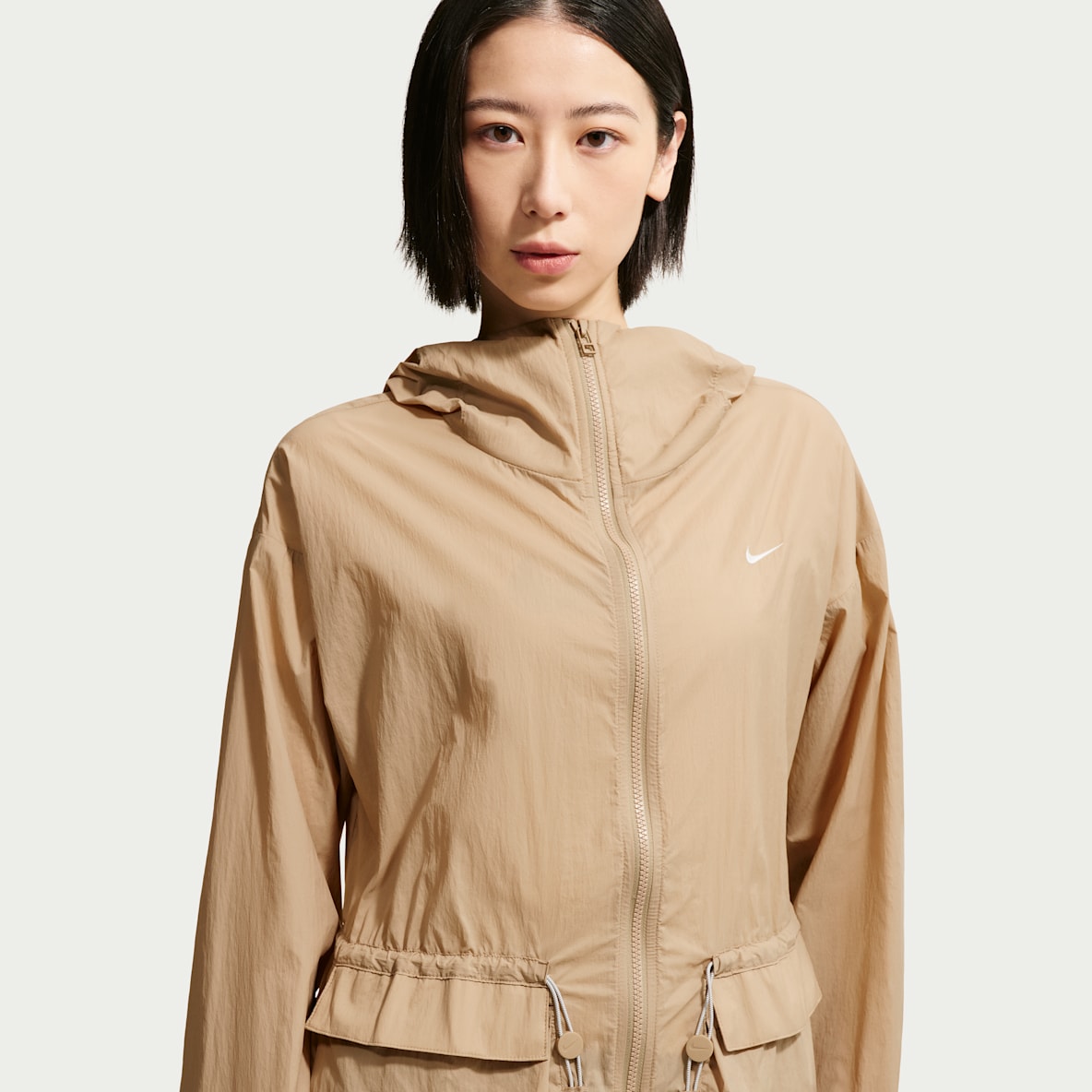 Nike Sportswear Everything Wovens 女子 Oversize 风连帽夹克防晒衣皮肤衣