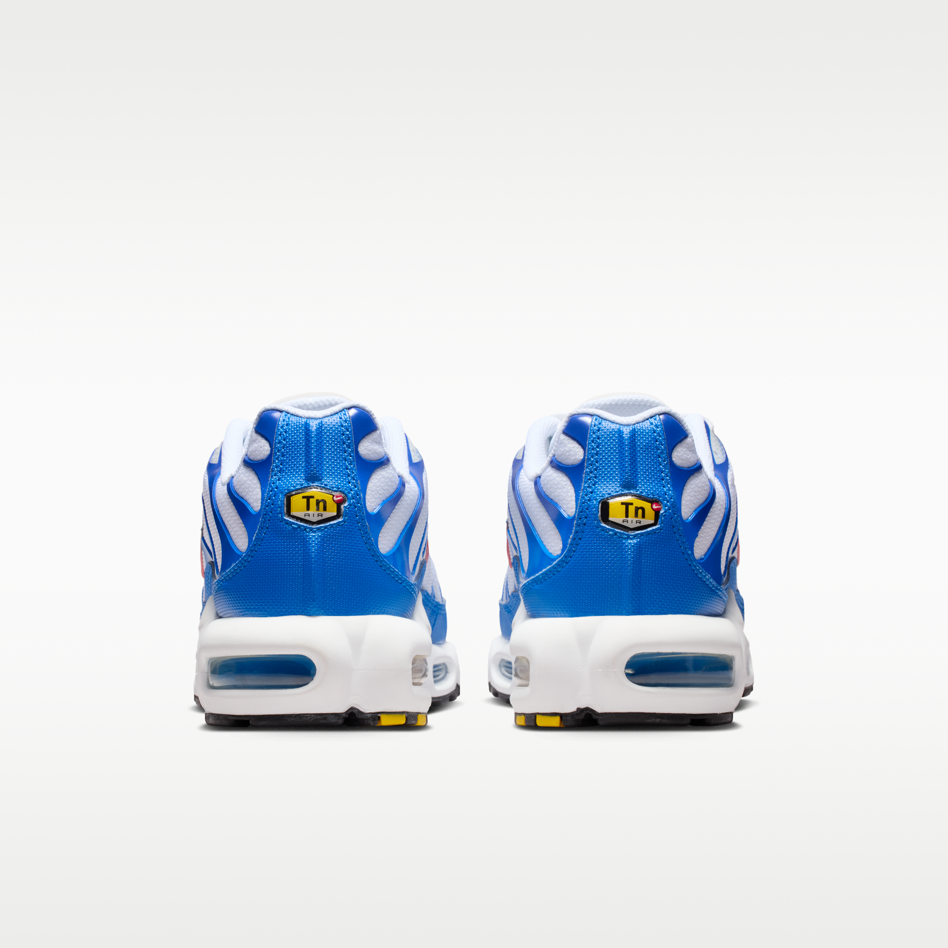 как выглядит Nike Air Max Plus Running Shoes Unisex White Blue - DM0032-107 фото