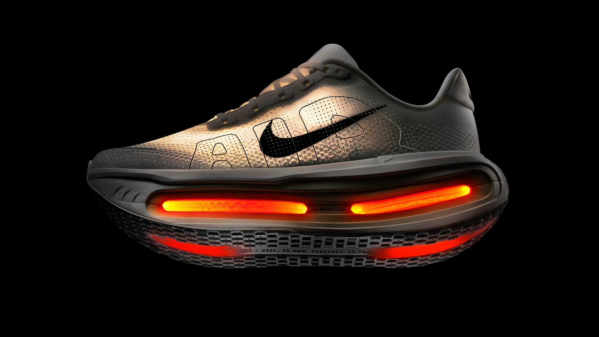 天生超越：Nike Vomero Premium 突破边界，助你跑得更远