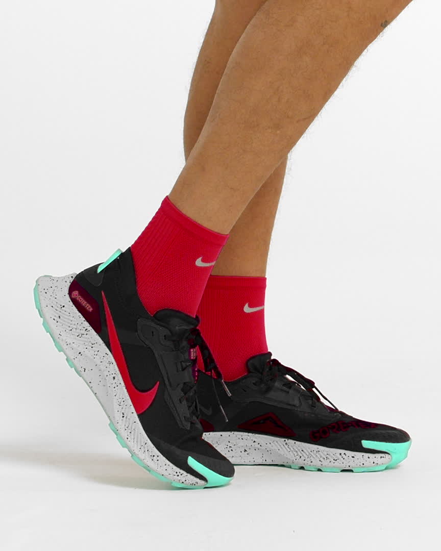 新品 NIKE PEGASUS TRAIL 3 GTX ナイキ ペガサス トレイル 3 